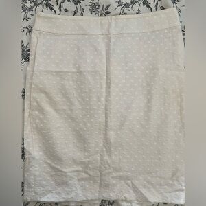 Ann Taylor Cream Textured Dot Pattern Pencil Skirt Size 8